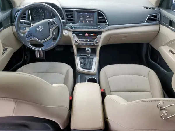 5NPD84LF3HH148286 2017 HYUNDAI ELANTRA - Image 8