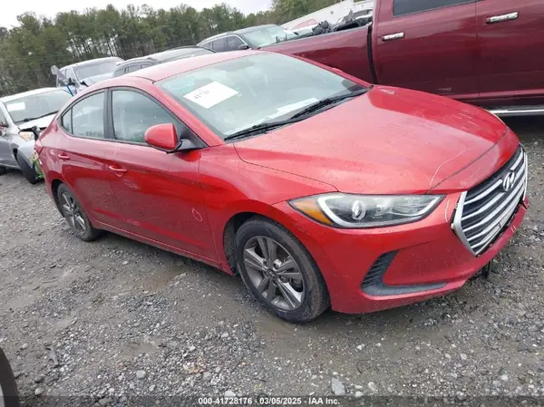 5NPD84LF3HH156985 2017 HYUNDAI ELANTRA - Image 1