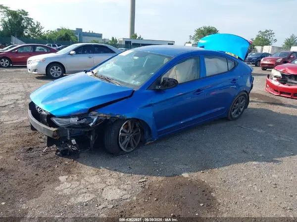 5NPD84LF3HH160244 2017 HYUNDAI ELANTRA - Image 2