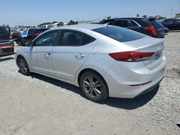 5NPD84LF3HH160616 2017 HYUNDAI ELANTRA - Image 2