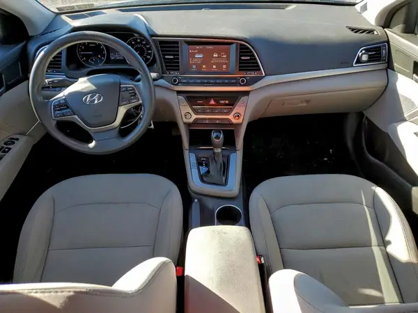 5NPD84LF3HH161975 2017 HYUNDAI ELANTRA - Image 8