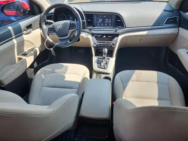 5NPD84LF3HH167081 2017 HYUNDAI ELANTRA - Image 8