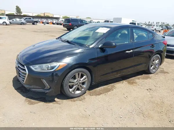 5NPD84LF3HH167940 2017 HYUNDAI ELANTRA - Image 2