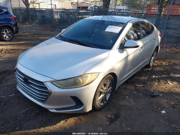 5NPD84LF3HH167954 2017 HYUNDAI ELANTRA - Image 2