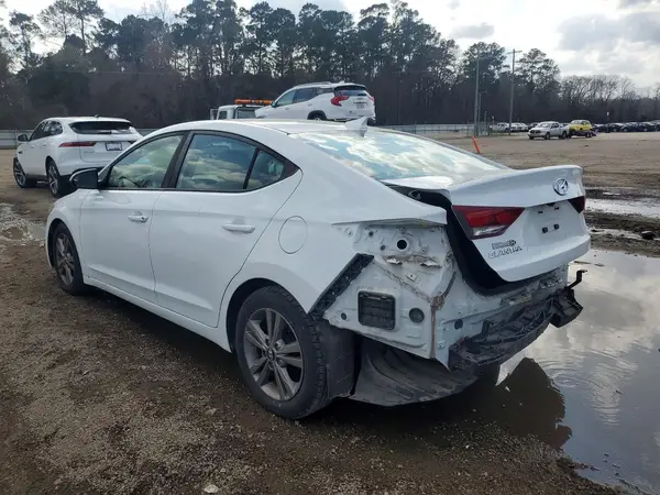 5NPD84LF3HH169154 2017 HYUNDAI ELANTRA - Image 2