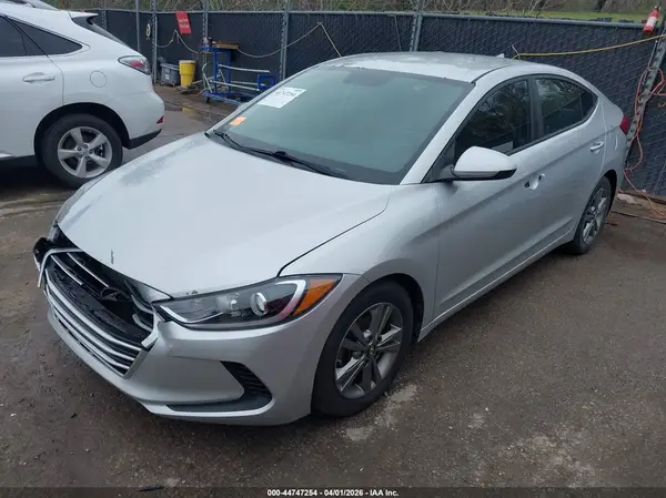 5NPD84LF3HH172331 2017 HYUNDAI ELANTRA - Image 2