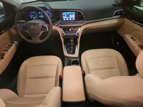 5NPD84LF3HH177559 2017 HYUNDAI ELANTRA - Image 8