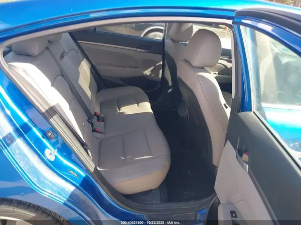 5NPD84LF3HH178145 2017 HYUNDAI ELANTRA - Image 8