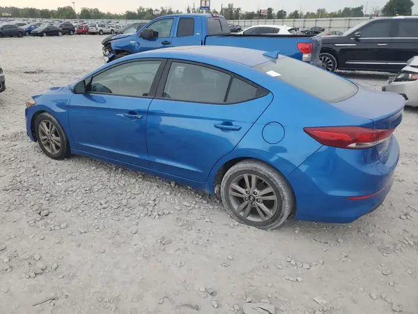 5NPD84LF3HH178923 2017 HYUNDAI ELANTRA - Image 2