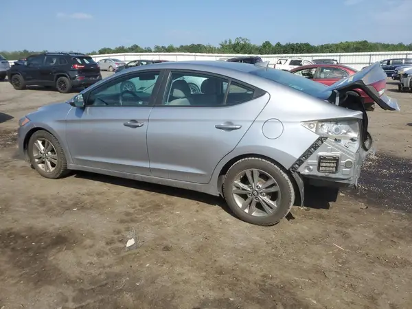 5NPD84LF3HH181546 2017 HYUNDAI ELANTRA - Image 2