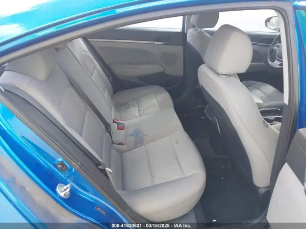 5NPD84LF3HH186827 2017 HYUNDAI ELANTRA - Image 8