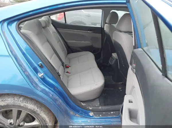 5NPD84LF3HH186844 2017 HYUNDAI ELANTRA - Image 8