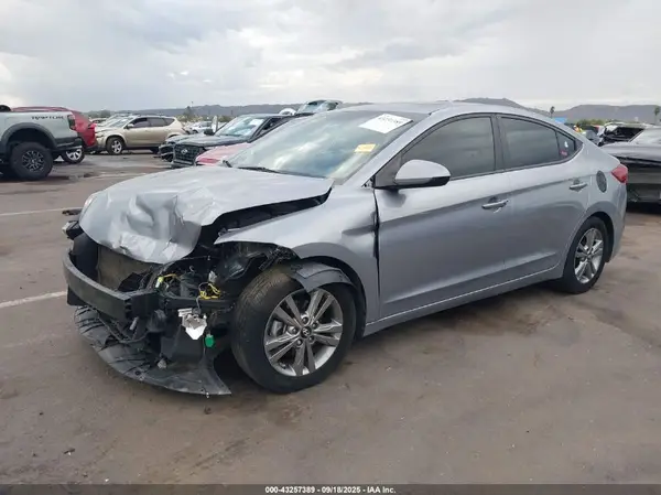 5NPD84LF3HH187833 2017 HYUNDAI ELANTRA - Image 2