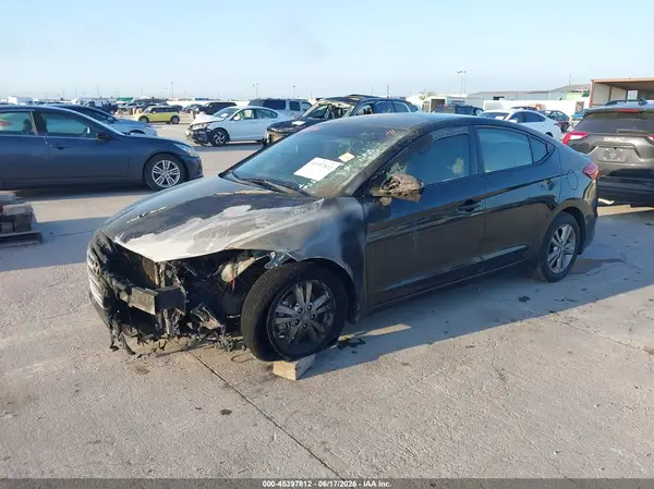5NPD84LF3HH189291 2017 HYUNDAI ELANTRA - Image 2