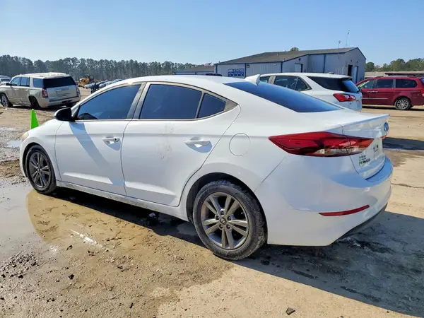 5NPD84LF3HH190151 2017 HYUNDAI ELANTRA - Image 2