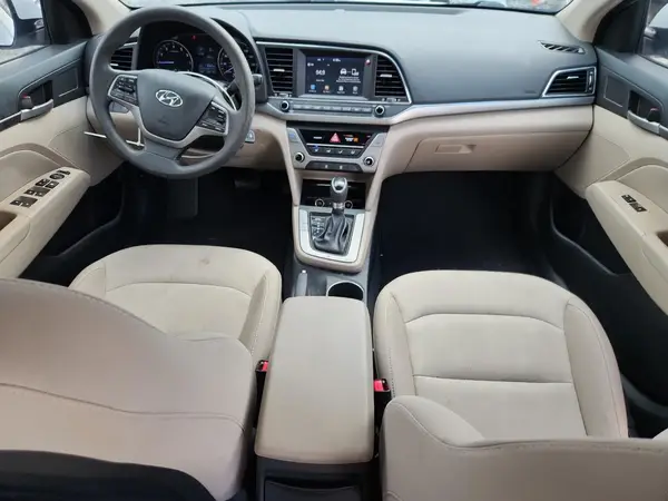 5NPD84LF3HH192028 2017 HYUNDAI ELANTRA - Image 8