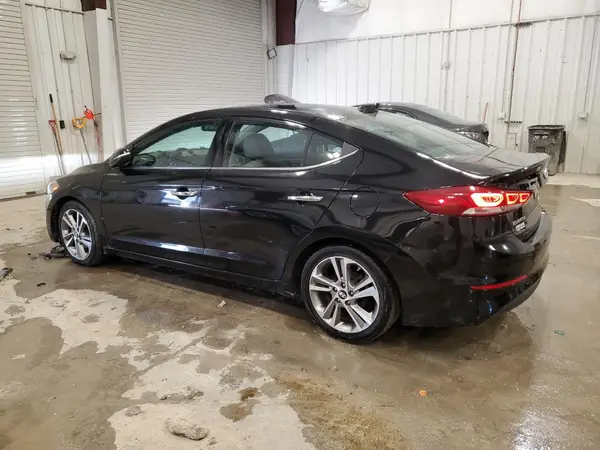 5NPD84LF3HH193910 2017 HYUNDAI ELANTRA - Image 2