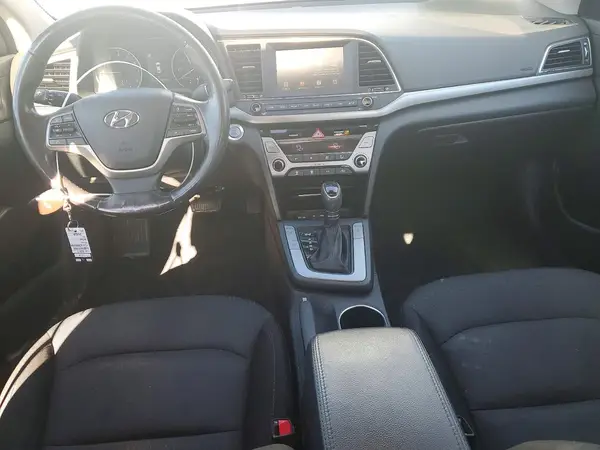 5NPD84LF3HH194197 2017 HYUNDAI ELANTRA - Image 8