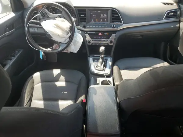 5NPD84LF3HH194247 2017 HYUNDAI ELANTRA - Image 8