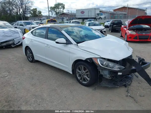 5NPD84LF3HH195480 2017 HYUNDAI ELANTRA - Image 1