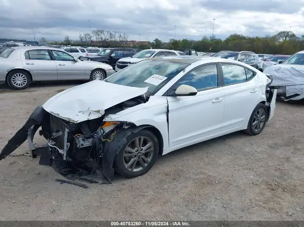 5NPD84LF3HH195480 2017 HYUNDAI ELANTRA - Image 2