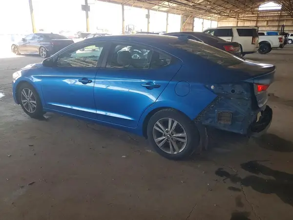 5NPD84LF3HH202475 2017 HYUNDAI ELANTRA - Image 2