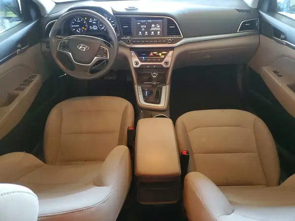 5NPD84LF3HH202475 2017 HYUNDAI ELANTRA - Image 8
