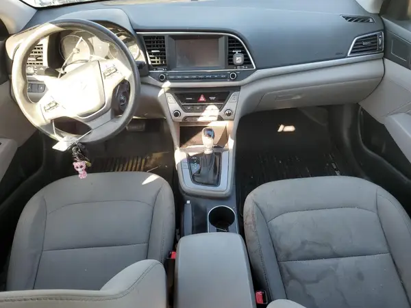 5NPD84LF3JH213529 2018 HYUNDAI ELANTRA - Image 8