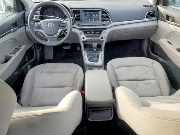 5NPD84LF3JH213840 2018 HYUNDAI ELANTRA - Image 8