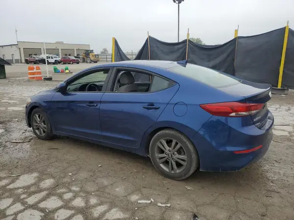 5NPD84LF3JH214440 2018 HYUNDAI ELANTRA - Image 2