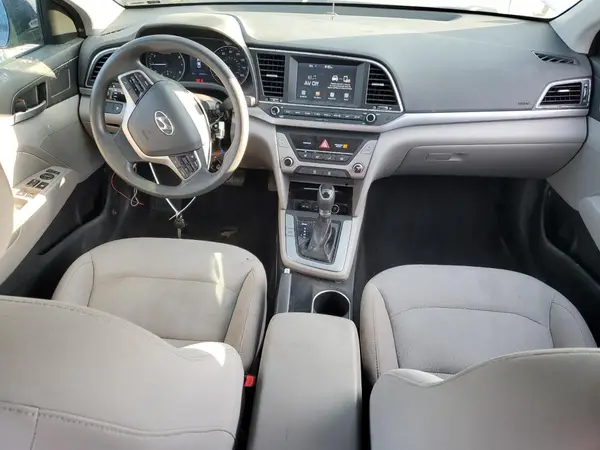 5NPD84LF3JH214440 2018 HYUNDAI ELANTRA - Image 8