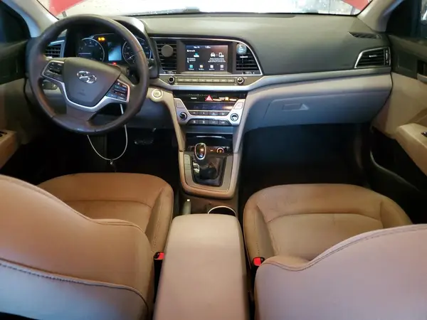 5NPD84LF3JH215748 2018 HYUNDAI ELANTRA - Image 8