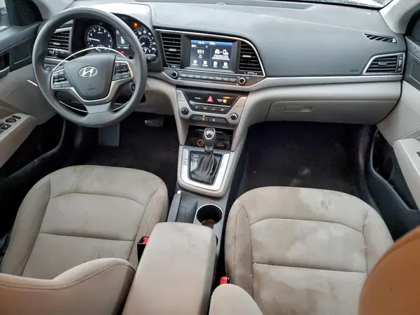 5NPD84LF3JH216026 2018 HYUNDAI ELANTRA - Image 8