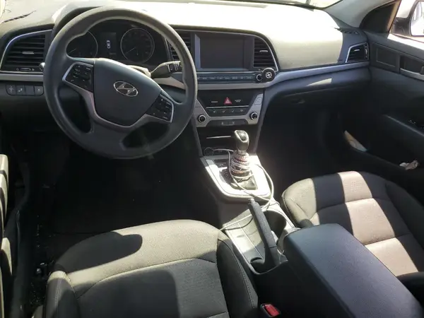 5NPD84LF3JH216320 2018 HYUNDAI ELANTRA - Image 8