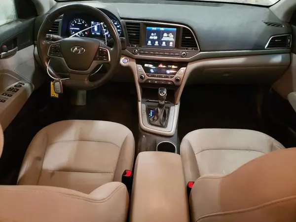 5NPD84LF3JH219623 2018 HYUNDAI ELANTRA - Image 8
