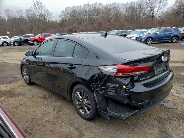 5NPD84LF3JH220450 2018 HYUNDAI ELANTRA - Image 2