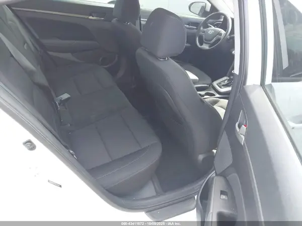 5NPD84LF3JH221520 2018 HYUNDAI ELANTRA - Image 8