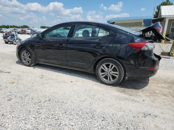 5NPD84LF3JH224451 2018 HYUNDAI ELANTRA - Image 2