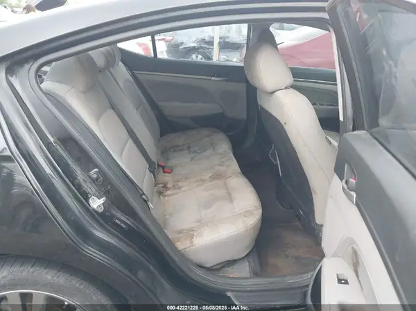 5NPD84LF3JH226345 2018 HYUNDAI ELANTRA - Image 8