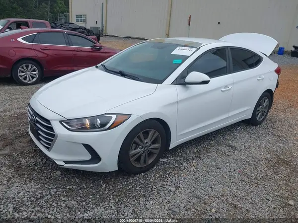 5NPD84LF3JH226961 2018 HYUNDAI ELANTRA - Image 2