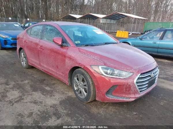 5NPD84LF3JH227270 2018 HYUNDAI ELANTRA - Image 1