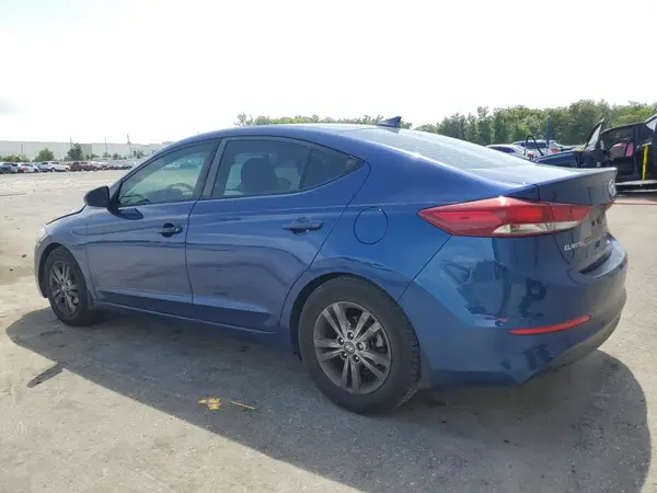 5NPD84LF3JH230220 2018 HYUNDAI ELANTRA - Image 2