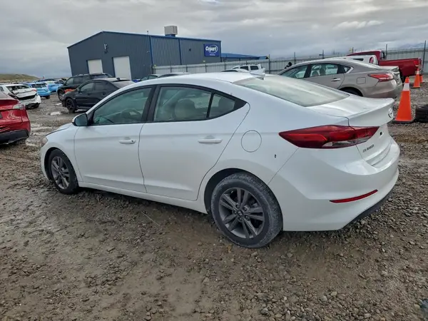 5NPD84LF3JH232324 2018 HYUNDAI ELANTRA - Image 2