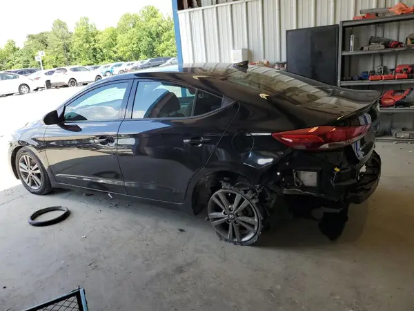 5NPD84LF3JH232386 2018 HYUNDAI ELANTRA - Image 2