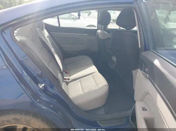 5NPD84LF3JH234591 2018 HYUNDAI ELANTRA - Image 8