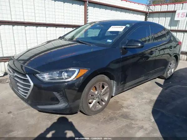 5NPD84LF3JH234669 2018 HYUNDAI ELANTRA - Image 2