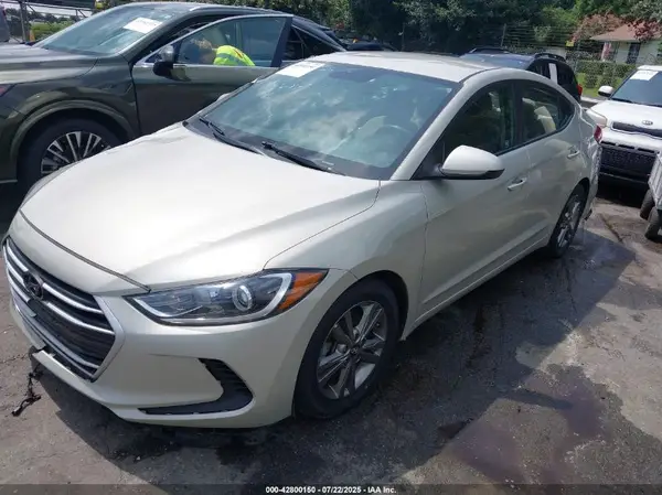 5NPD84LF3JH235689 2018 HYUNDAI ELANTRA - Image 2