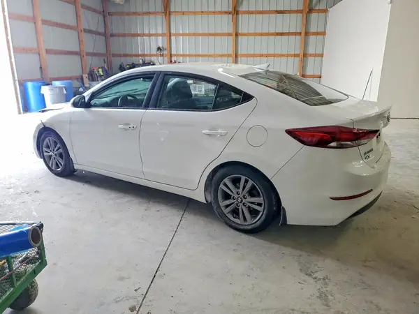 5NPD84LF3JH237314 2018 HYUNDAI ELANTRA - Image 2