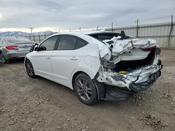5NPD84LF3JH237782 2018 HYUNDAI ELANTRA - Image 2