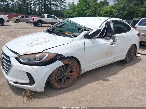 5NPD84LF3JH237958 2018 HYUNDAI ELANTRA - Image 2